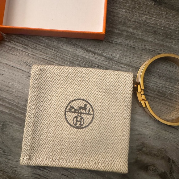 CLIC H BRACELET- PM - Picture 4 of 9